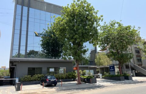 Office On Rent In a Corporate  House Cluster Off, Sindhu Bhavan Road ,Ahmedabad, India